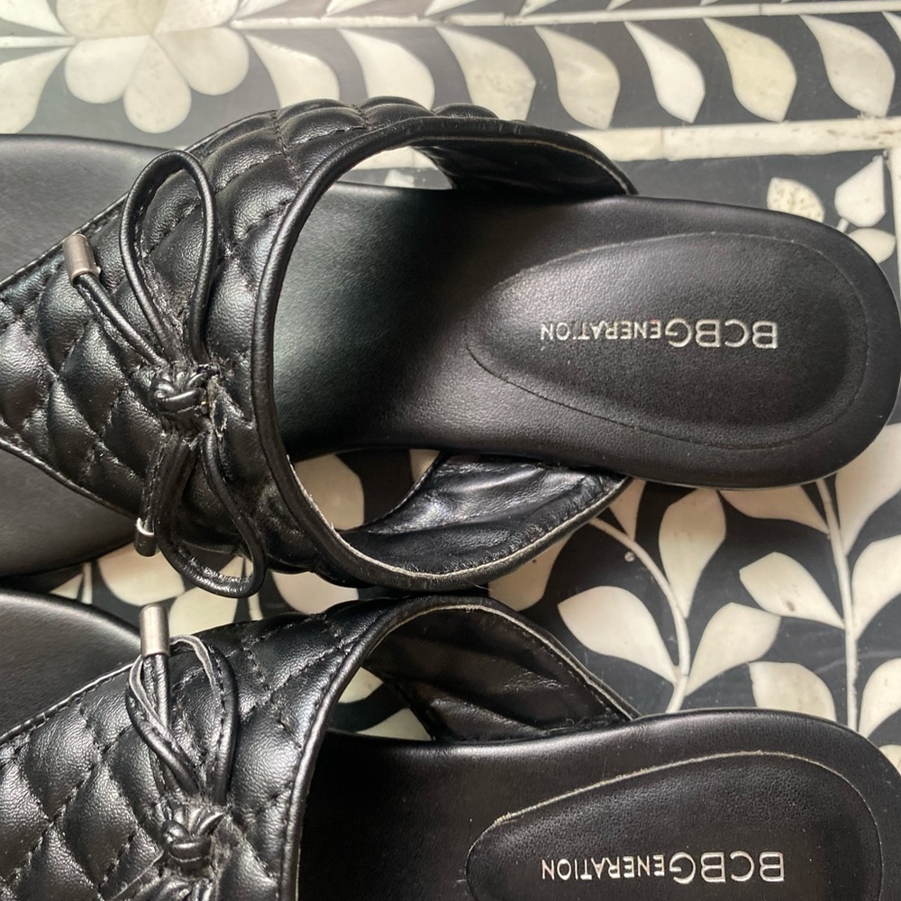 Bcbgeneration Black Leather Sandals. - image 8
